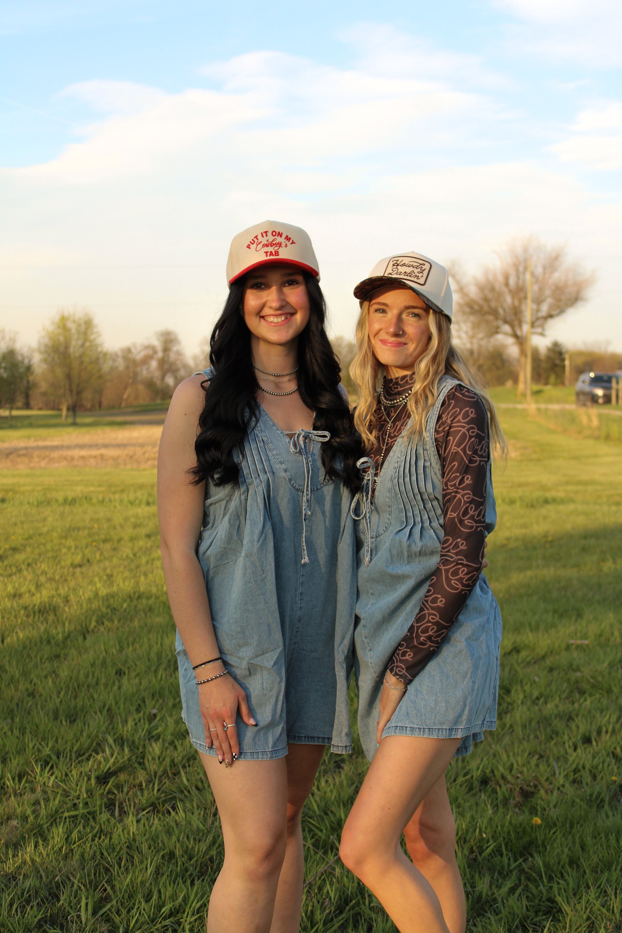 Denim & daisies