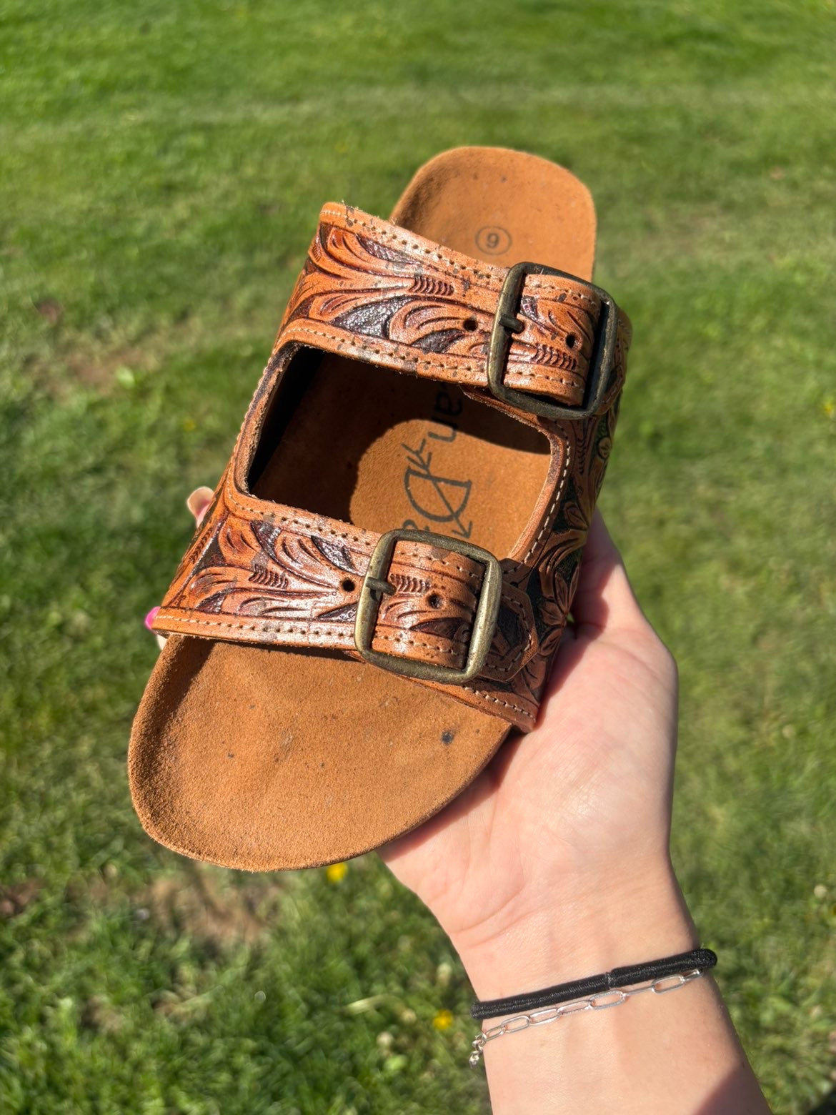 Sunday sandals